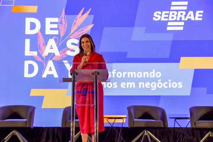 Apresentação em evento corporativo - Janete Maroli Fotografia